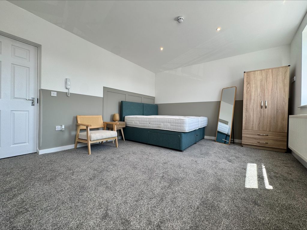 Property photo 1 of 15 Image