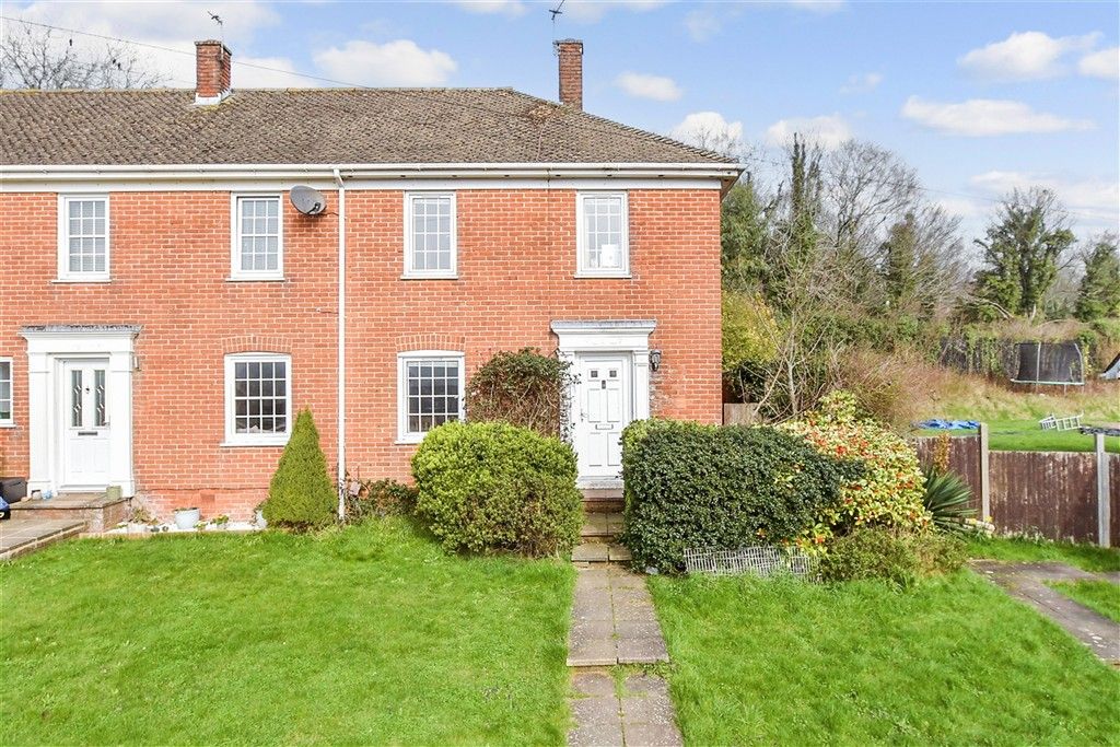 Property photo 2 of 9 External Front Web...