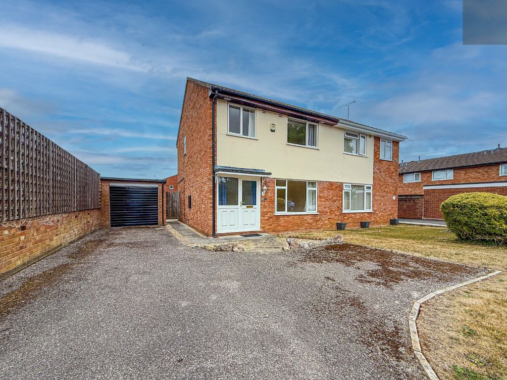 Property photo 1 of 14 4502160