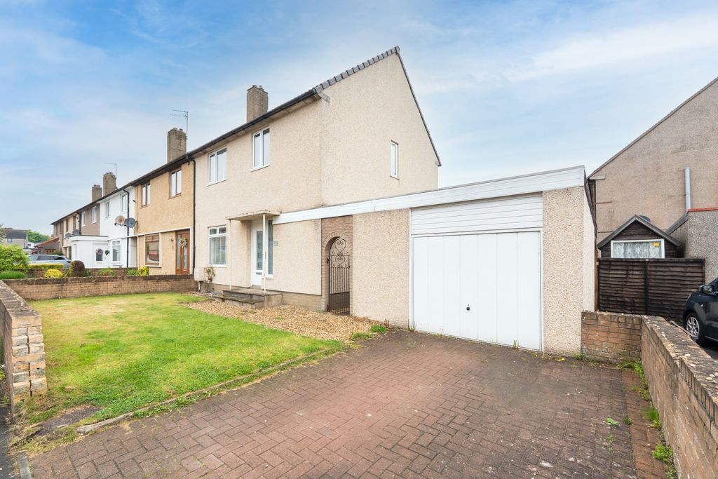 Property photo 1 of 28