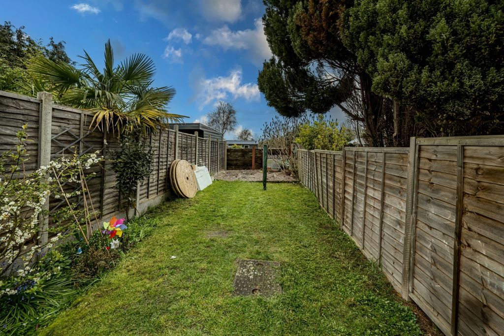 Property photo 2 of 11 Rear Garden