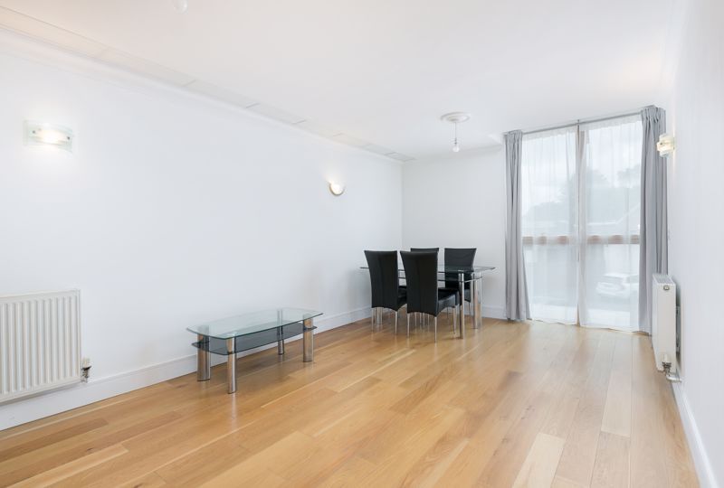Property photo 3 of 13 Reception/Dining Room