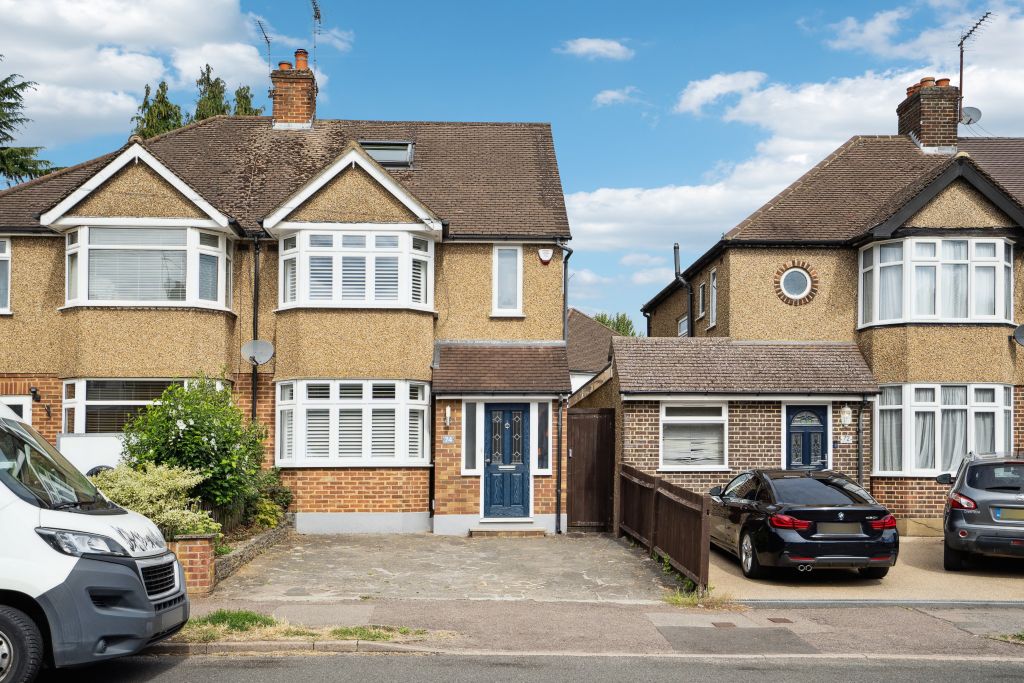 Property photo 1 of 13