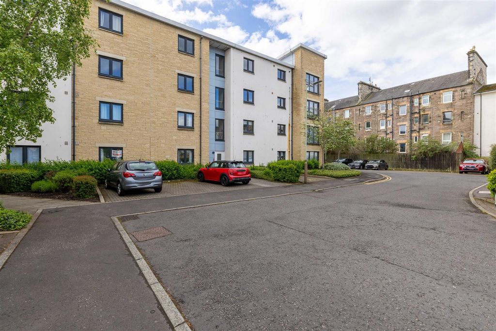 Additional image 14 of 2 bed flat for saleMonart Road, Perth PH1