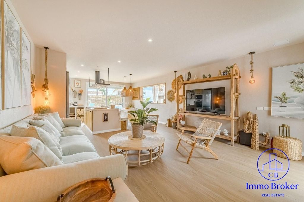 Property photo 2 of 47