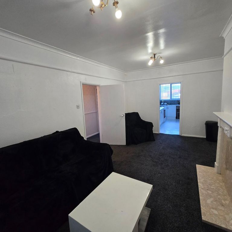 Property photo 3 of 16