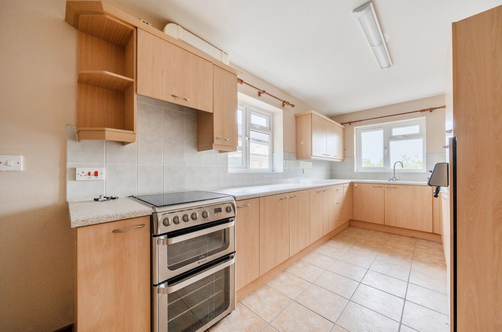Property photo 2 of 19 1457193-1-6A0358E...