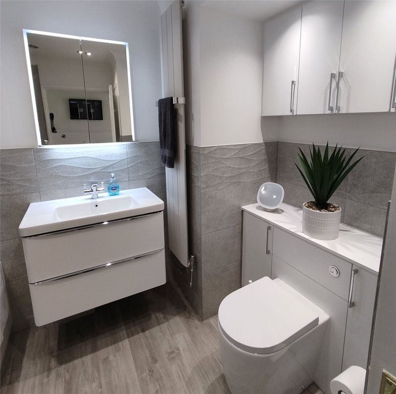 Additional image 6 of 2 bed flat for saleGloddaeth Avenue, Llandudno, Conwy LL30
