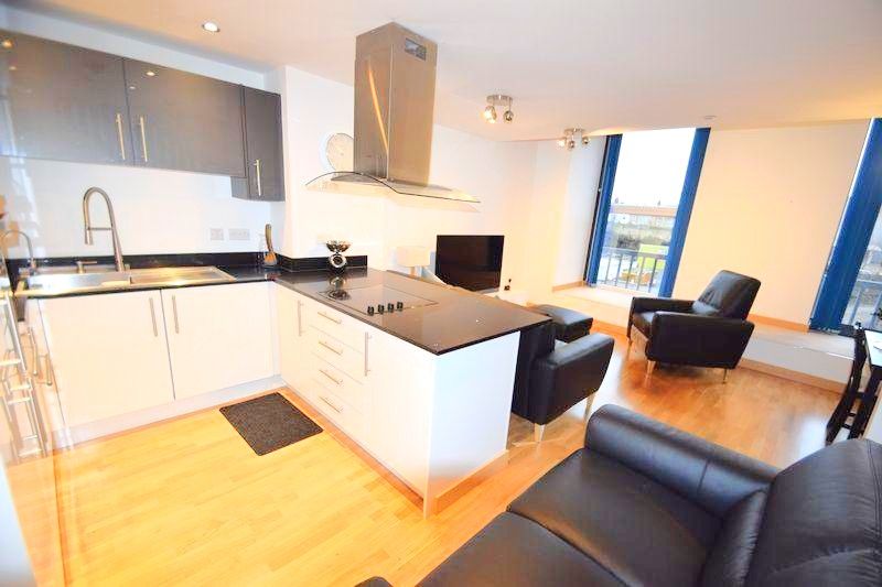 Property photo 3 of 9