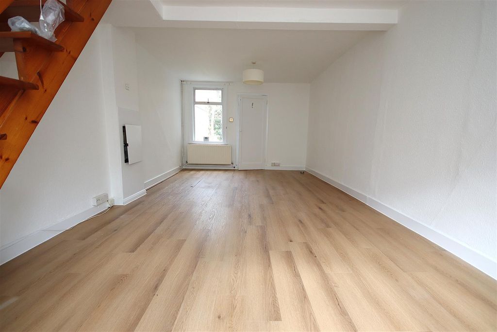 Property photo 2 of 10 Img_6566.Jpg