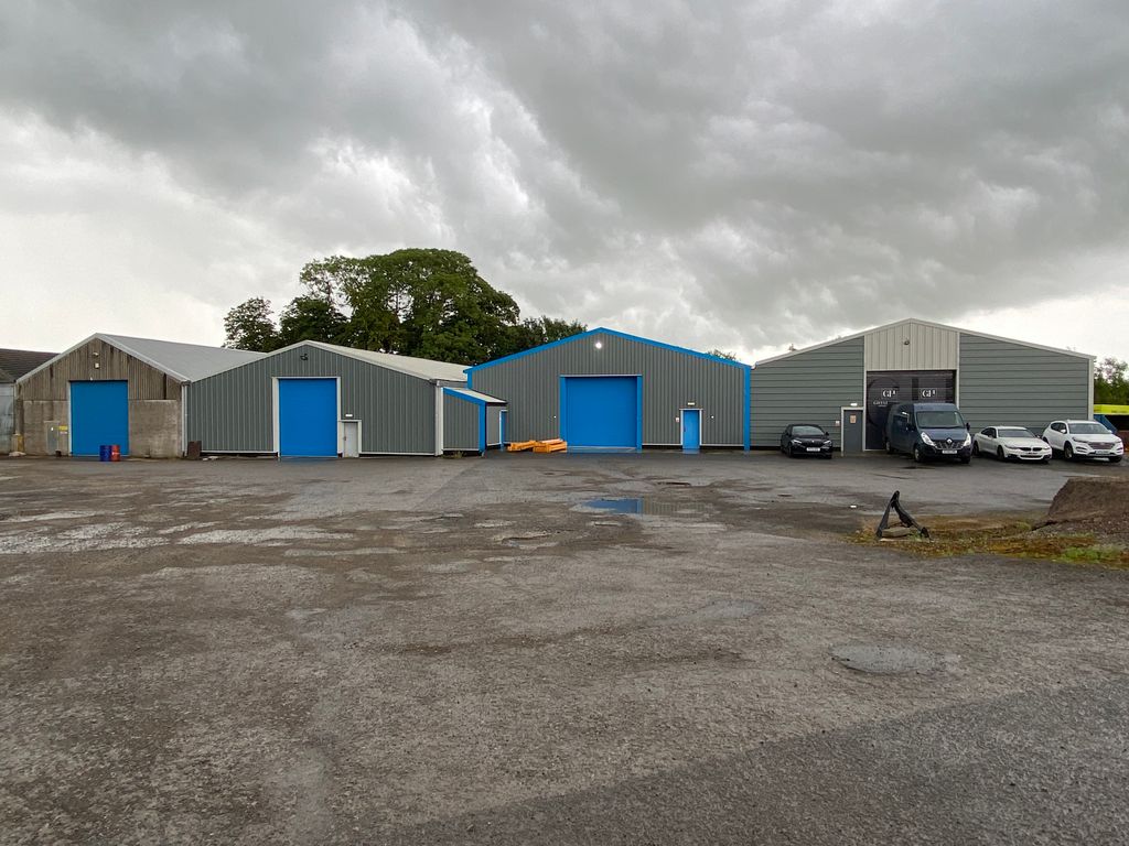 Property photo 2 of 5