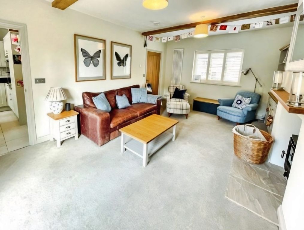 Property photo 3 of 14