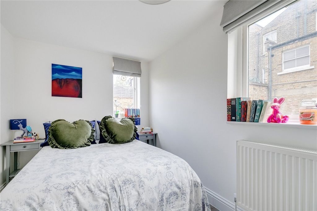 Property photo 3 of 11 Picture No. 01