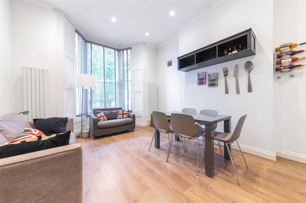 Property photo 1 of 5