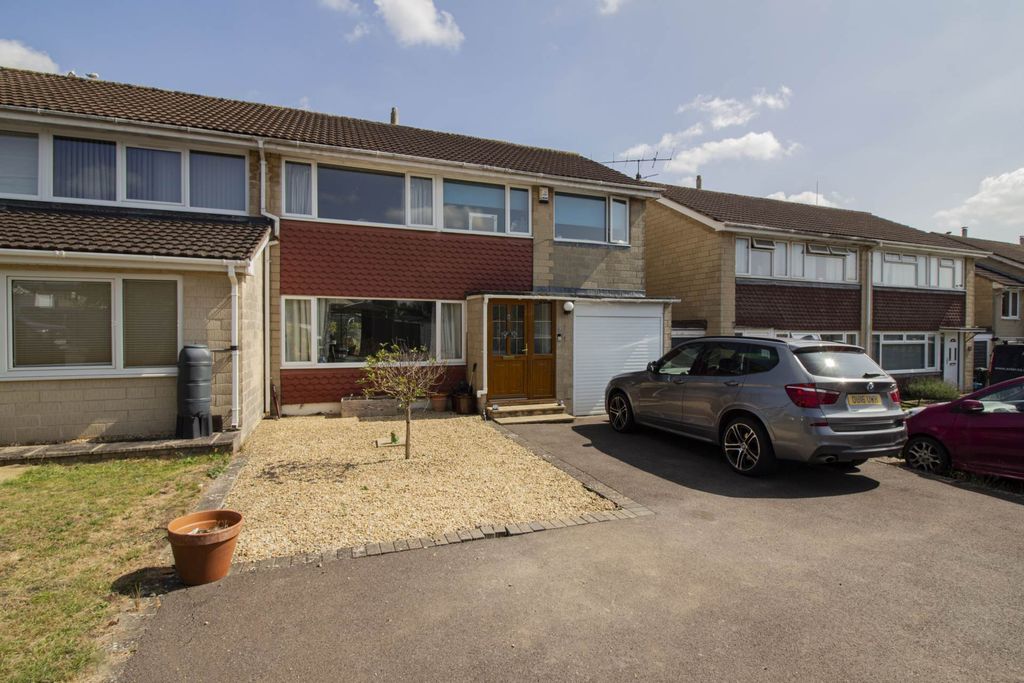 Property photo 1 of 23