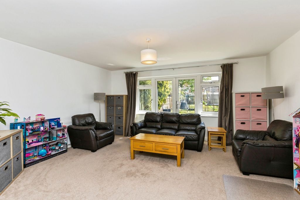 Additional image 7 of 4 bed detached house for saleChurch Road, Broadbridge Heath, Horsham, West Sussex RH12