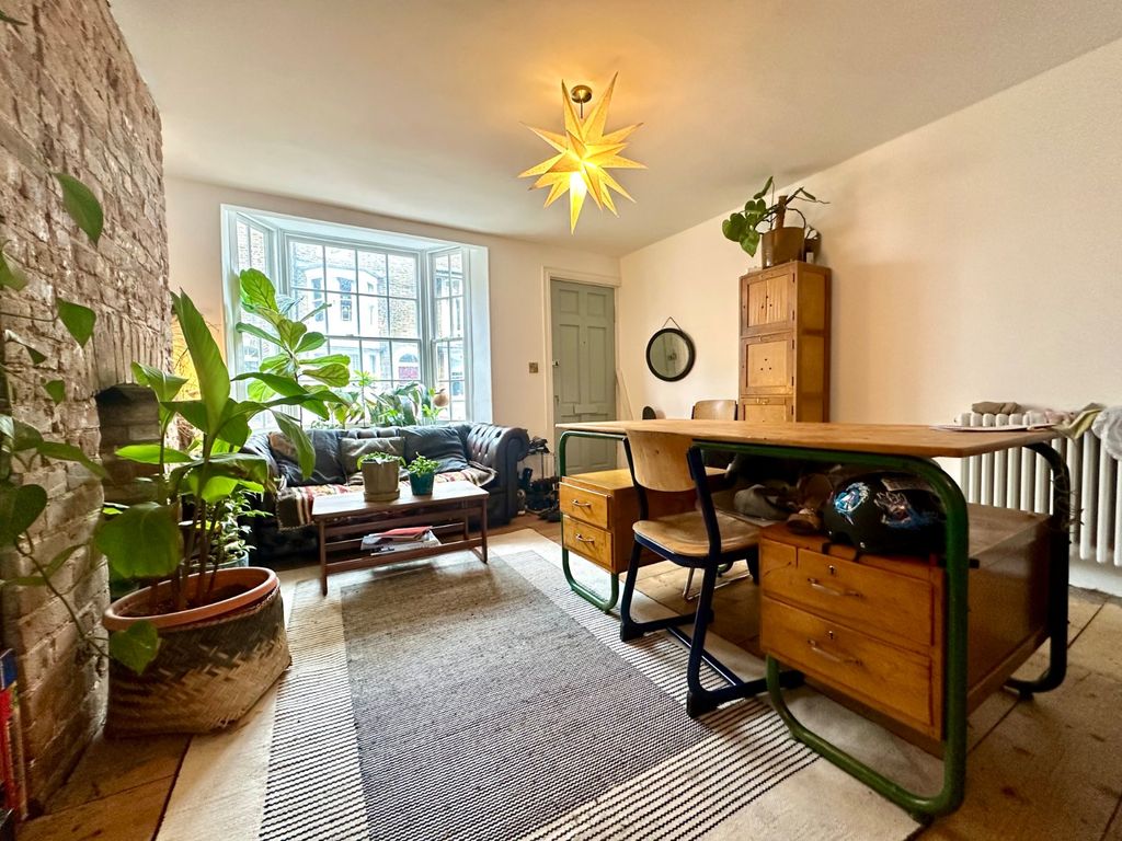 Property photo 2 of 20 Picture 2