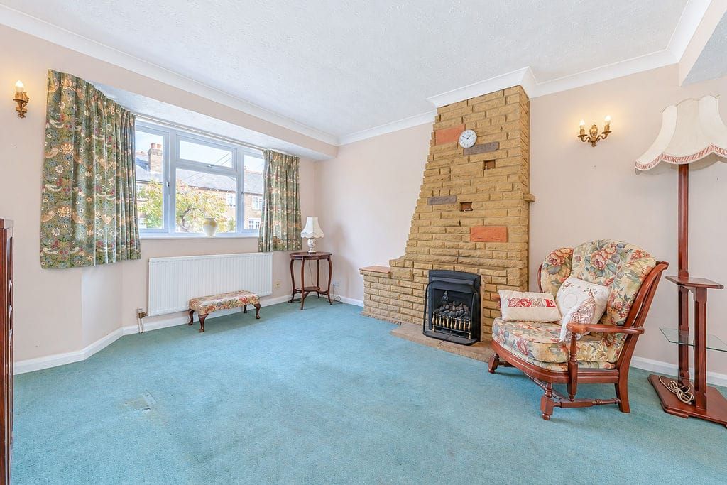 Property photo 3 of 26