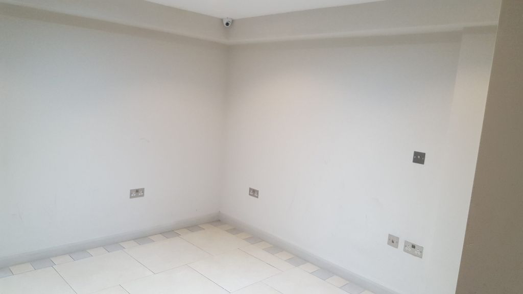 Property photo 3 of 3