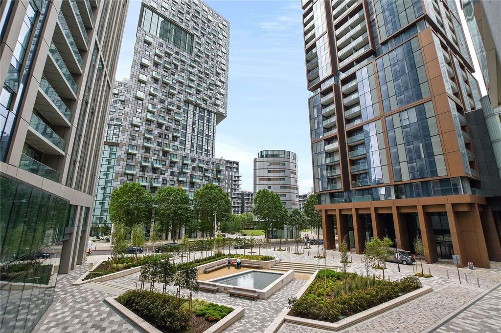 Property photo 3 of 3