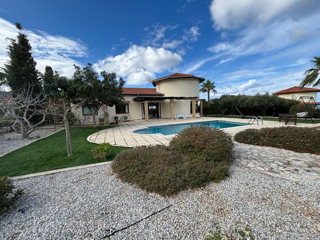 Property photo 1 of 25