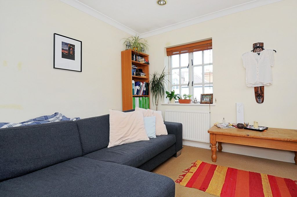 Property photo 3 of 6 Picture No. 06