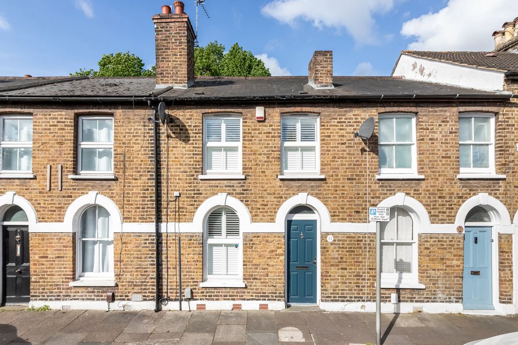 Property photo 1 of 15
