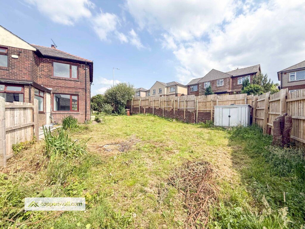 Property photo 2 of 21