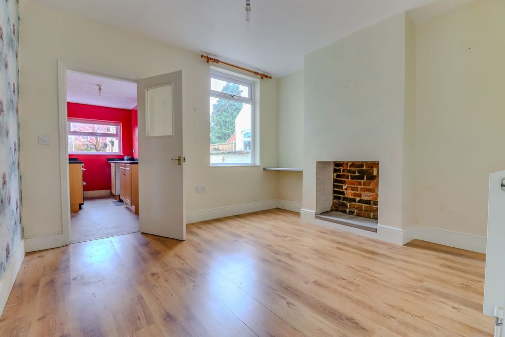 Property photo 2 of 14