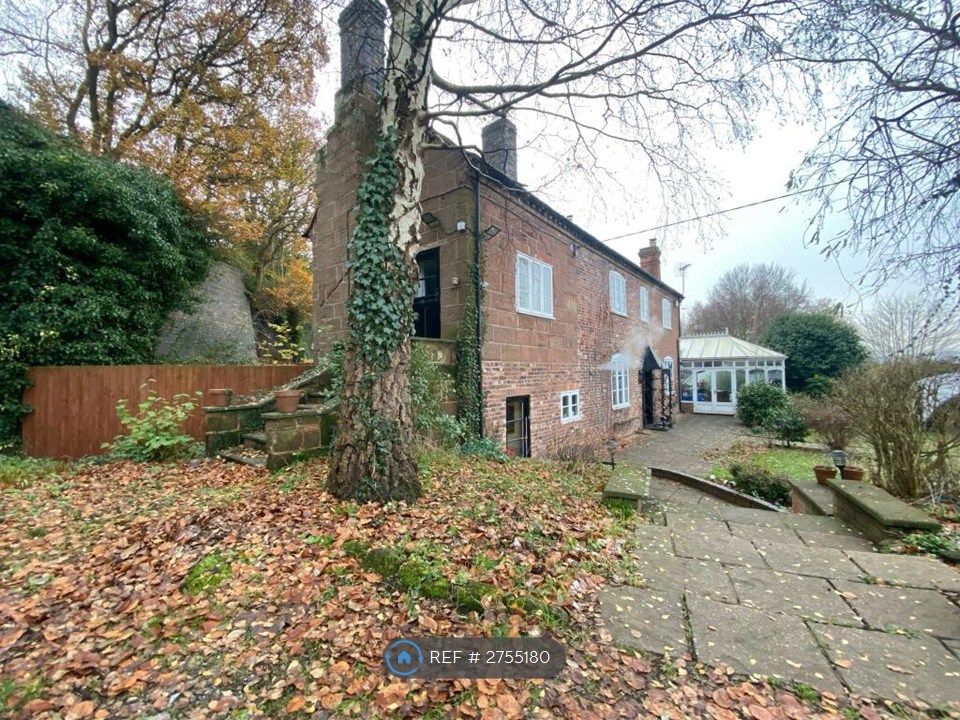 Property photo 2 of 13