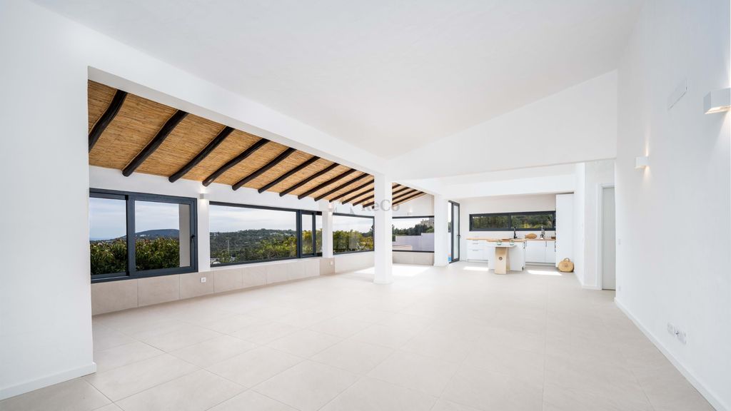 Property photo 1 of 27