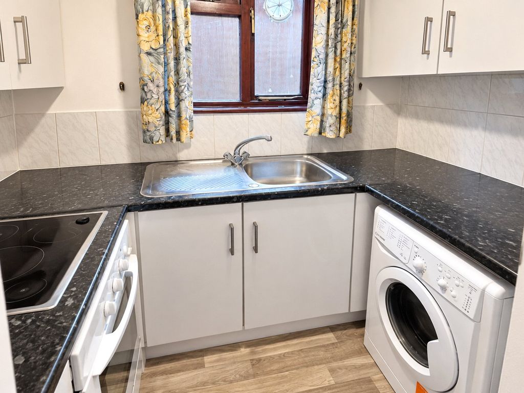 Property photo 3 of 6 Picture No. 05