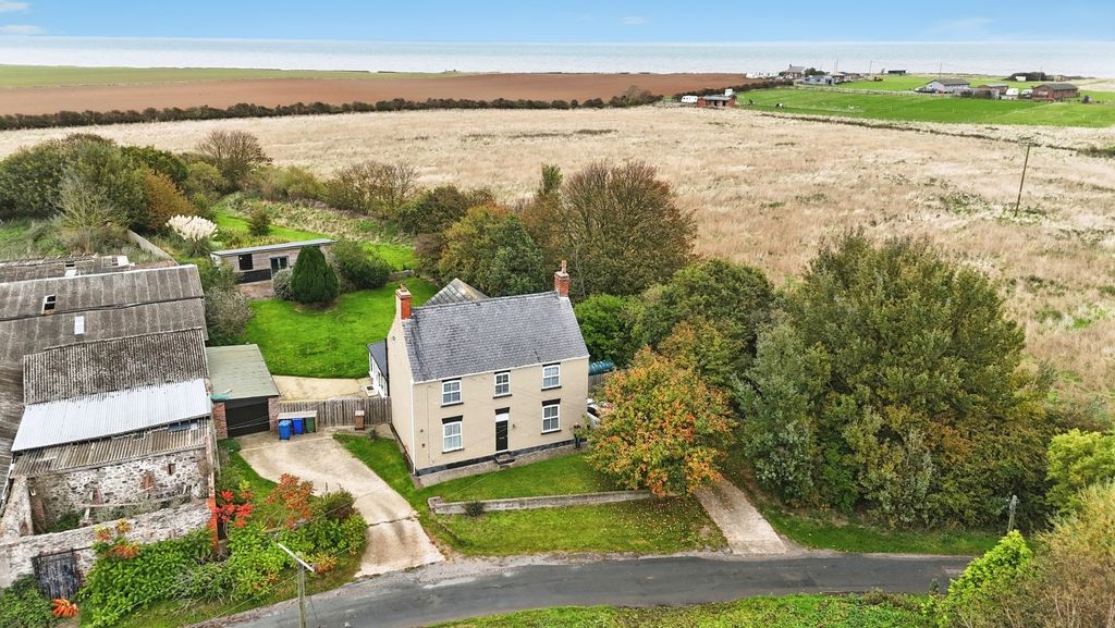 Property photo 1 of 19 4580450