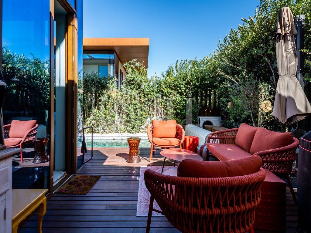 Property photo 1 of 29 4 Bedroom Duplex Villa Swimming Pool, Garden Cascais