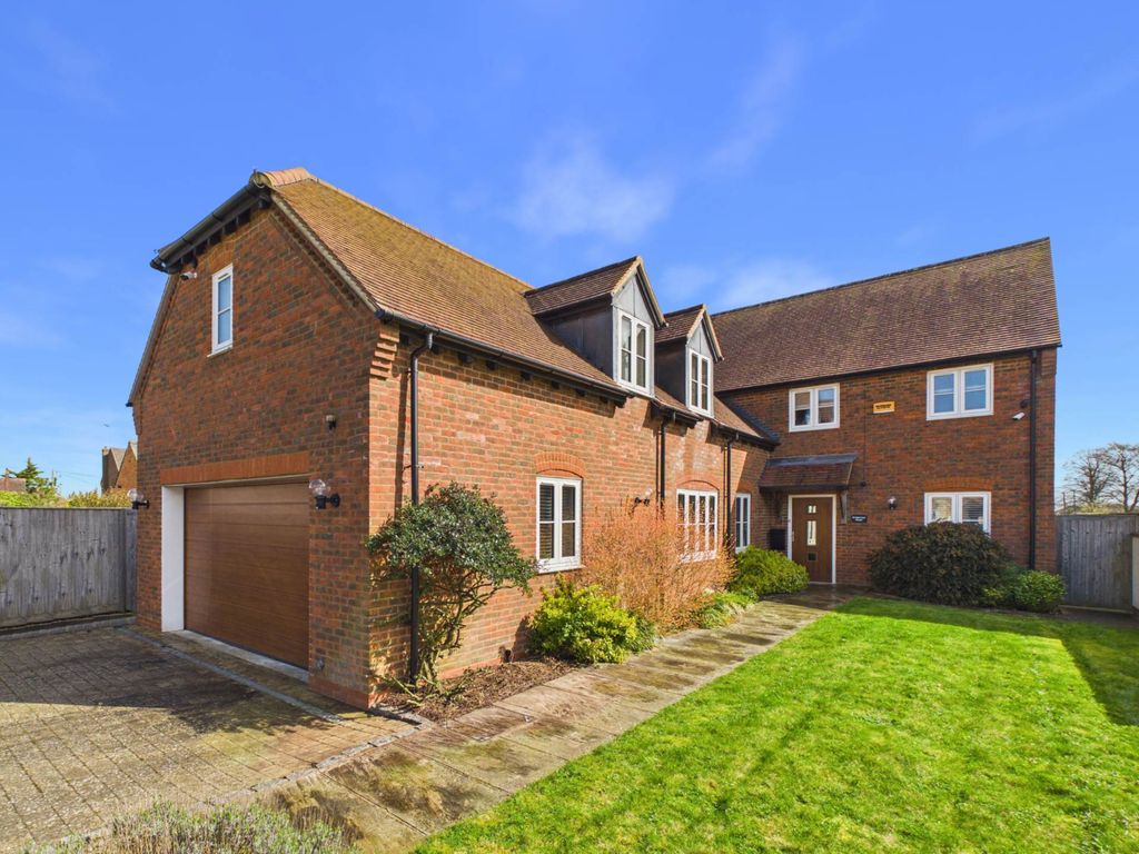 Property photo 1 of 37