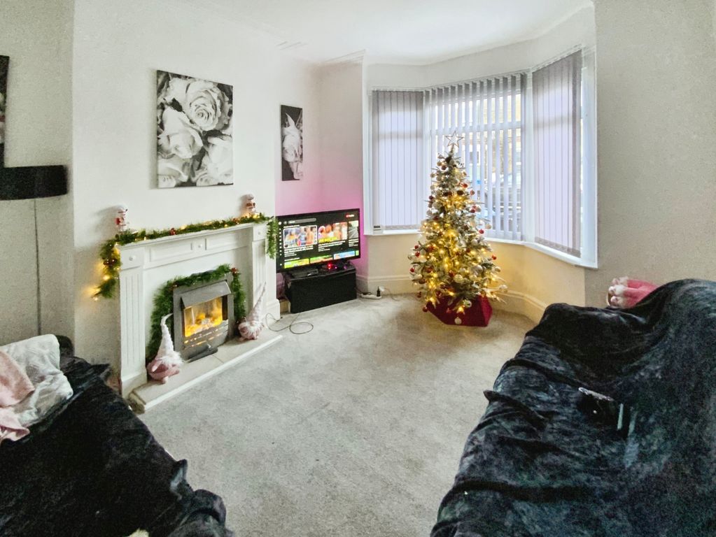 Property photo 3 of 9 Photo #3