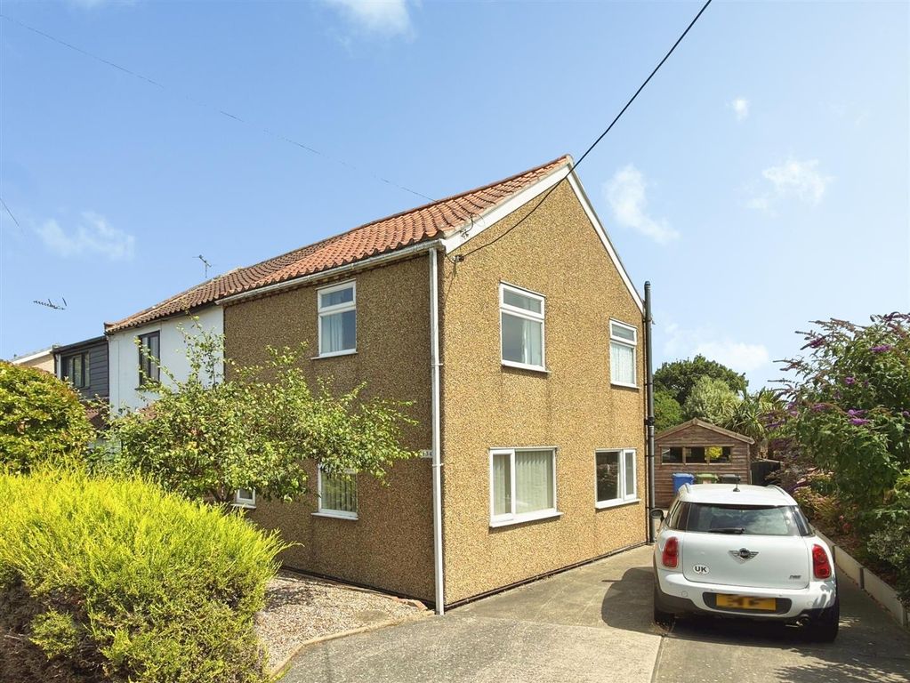 Property photo 1 of 18 Colville Road (13).Jpg