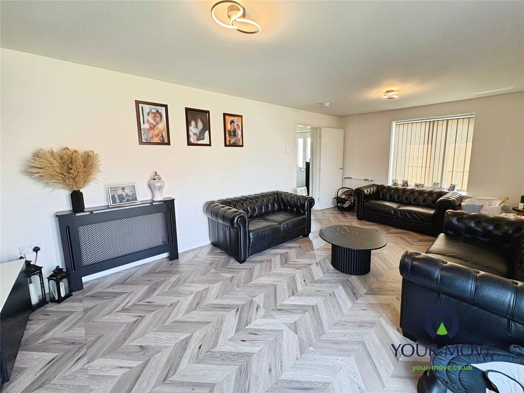 Property photo 3 of 21 Picture No. 03