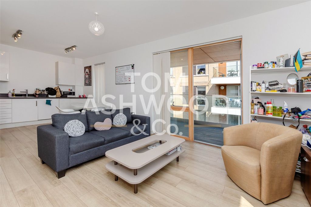 Property photo 3 of 11 Picture No. 04