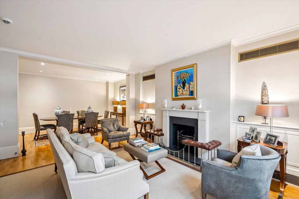 Property photo 3 of 21 Image