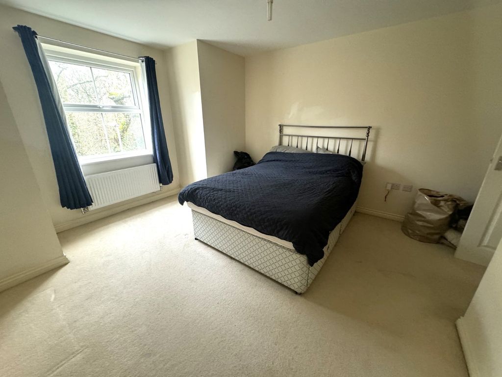 Property photo 3 of 8 Picture No. 08