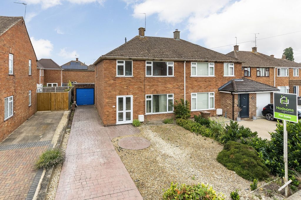 Property photo 1 of 15