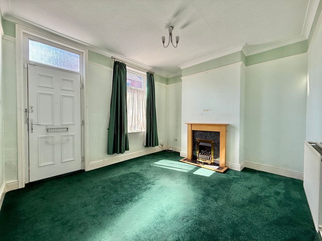 Property photo 2 of 9 Living Room