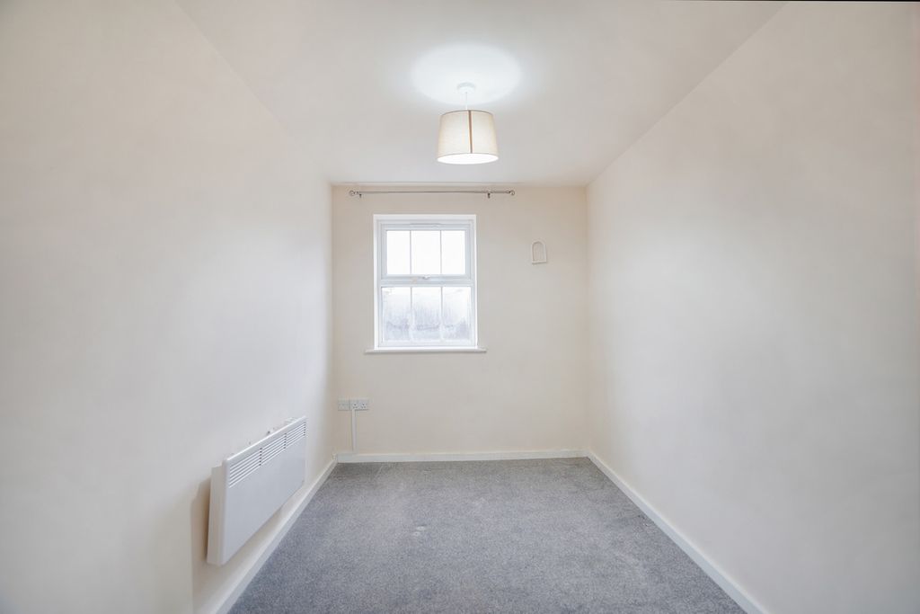 Additional image 7 of 2 bed flat for saleLongstork Road., Rugby CV23
