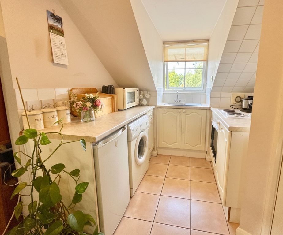 Property photo 3 of 7 4552934