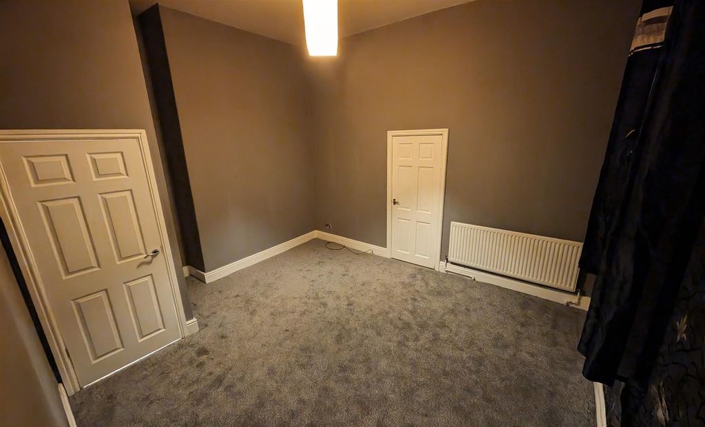 Property photo 3 of 12 Reception Room