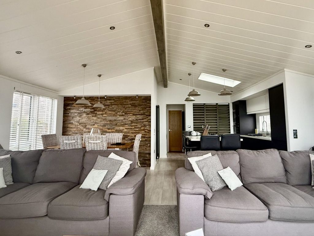 Property photo 2 of 5 Img 0459 Scaled.Jpeg