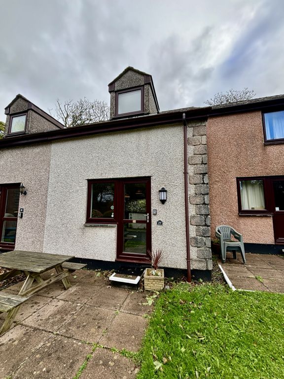 Property photo 1 of 7 2 Bedroom Mid Terrace Holiday House For Sale