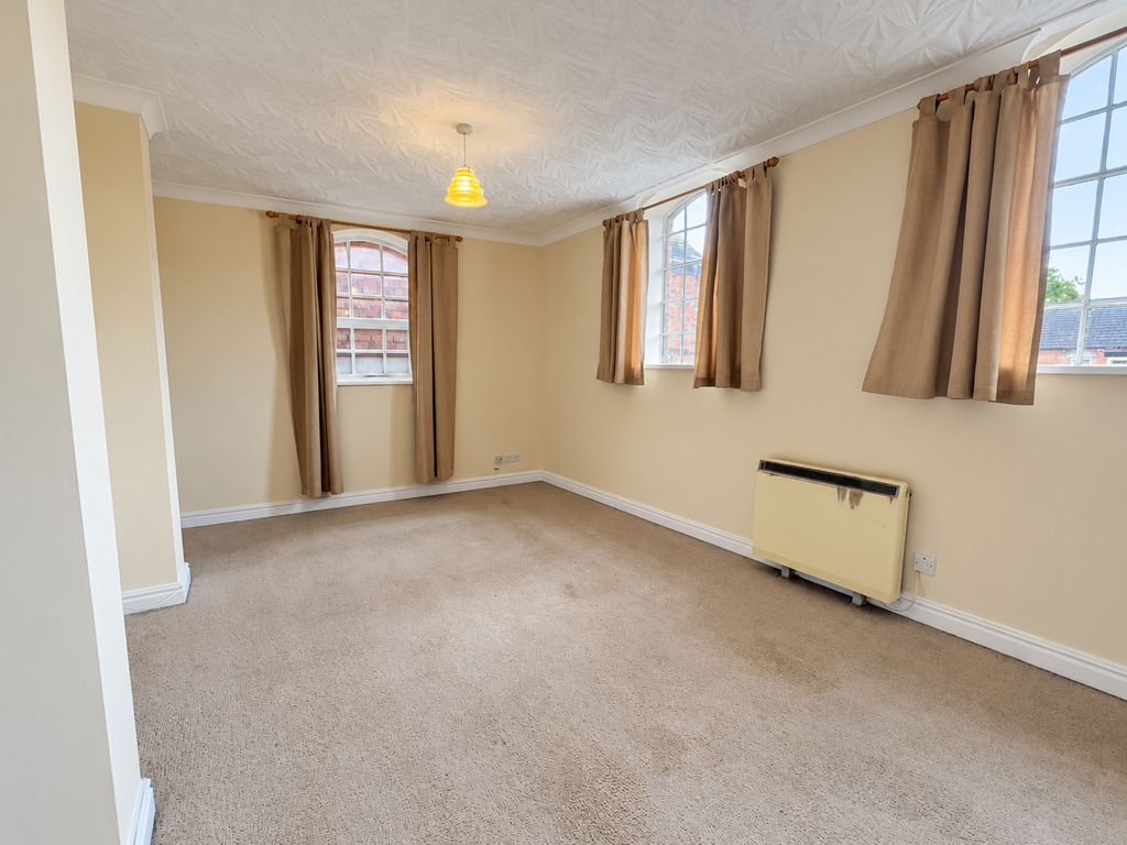 Property photo 3 of 6