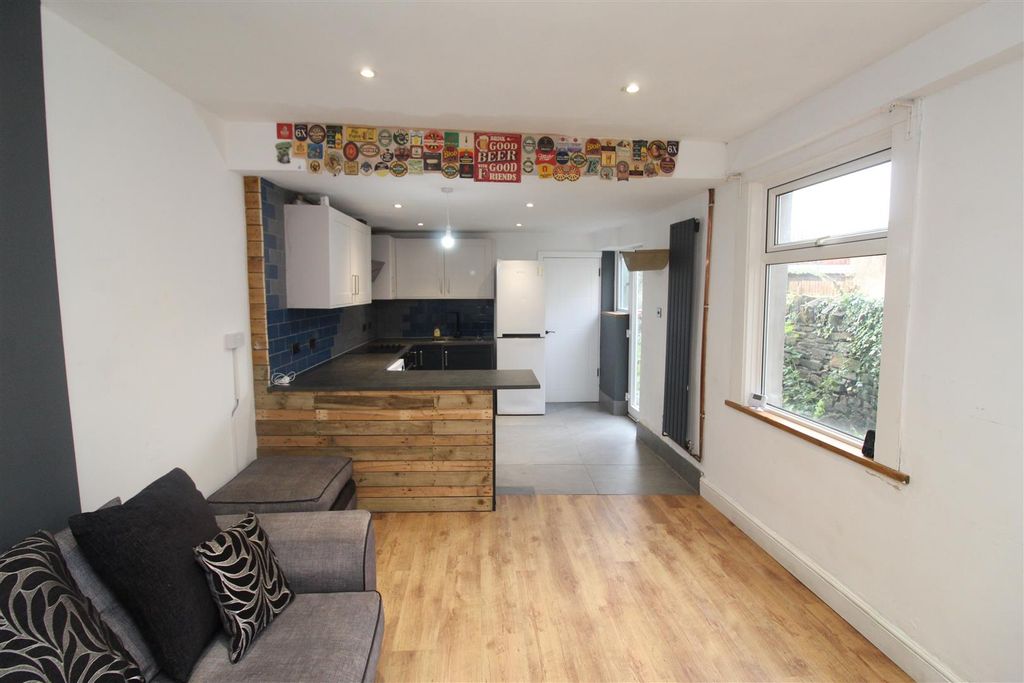 Property photo 1 of 10 Img_1376.Jpg